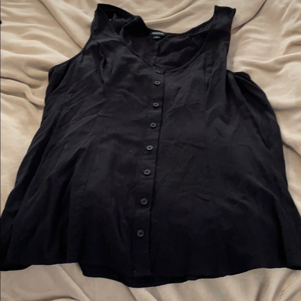 Torrid button down tank